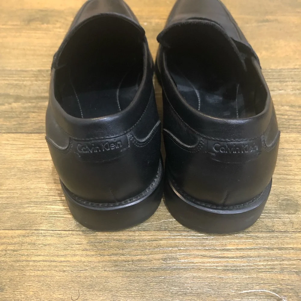 Calvin Klein Black Leather‎ Hervey Shoes Sz. 10.5